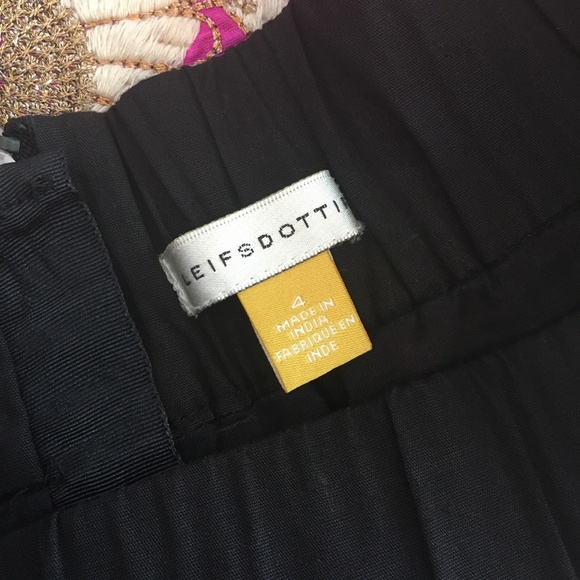 Anthropologie Black and Pink Patterned Skirt - Picture 11 of 15